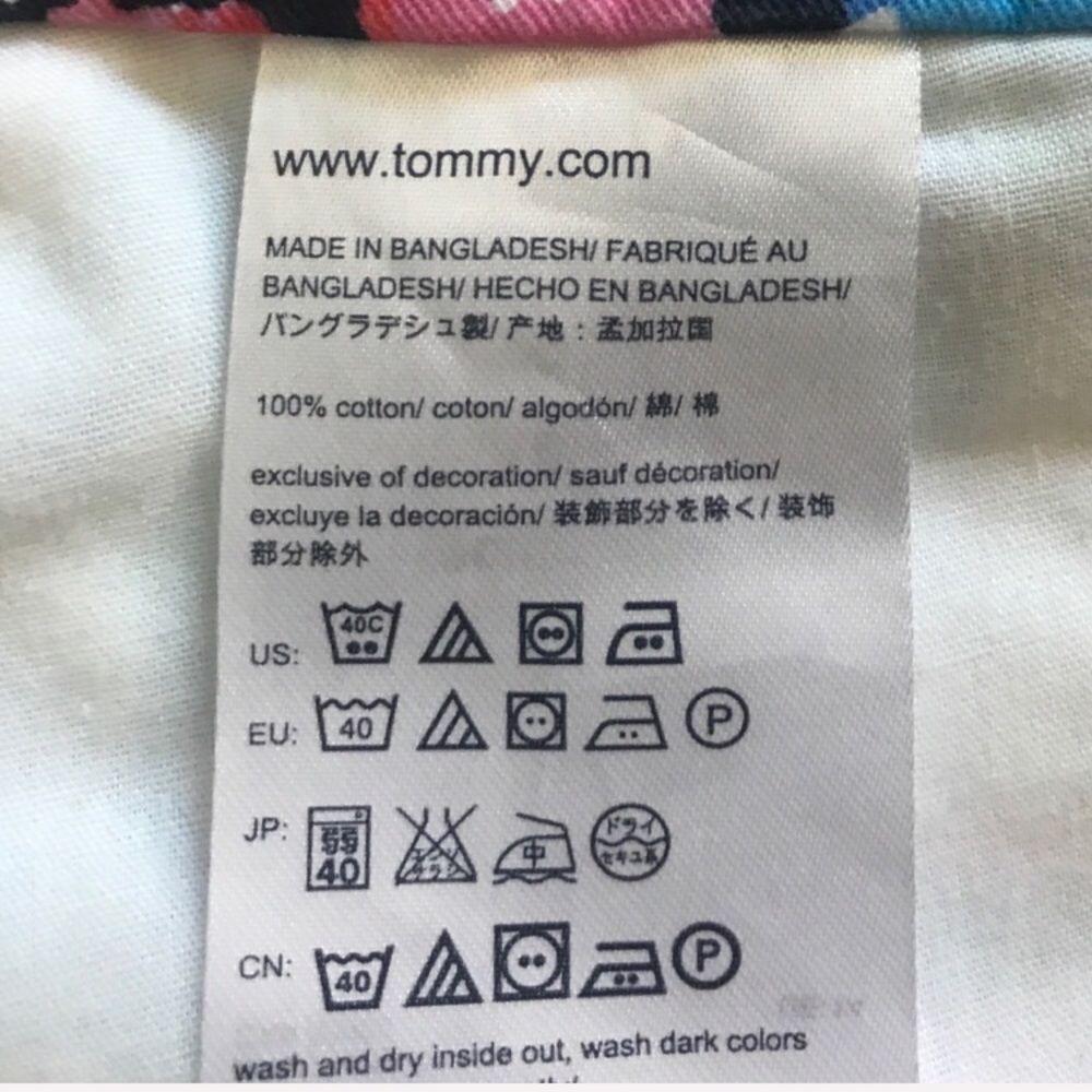 {Tommy Hilfiger} Floral Print Chino Shorts - Picture 5 of 6